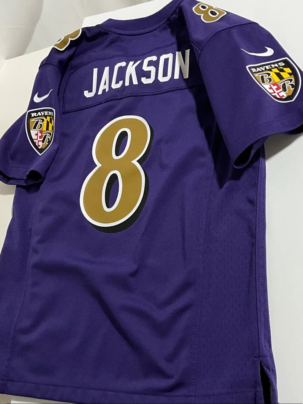 Nike NFL Lamar Jackson #8 Baltimore Ravens Youth Medium Purple Player Jersey